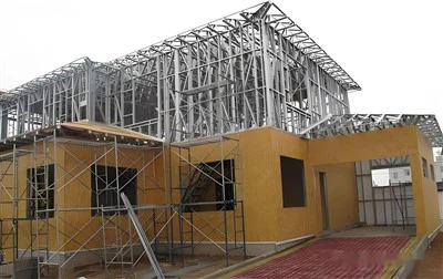 Heimili búin til úr stálbyggingum